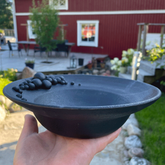 Bild på Skål svarta kulor 22cm